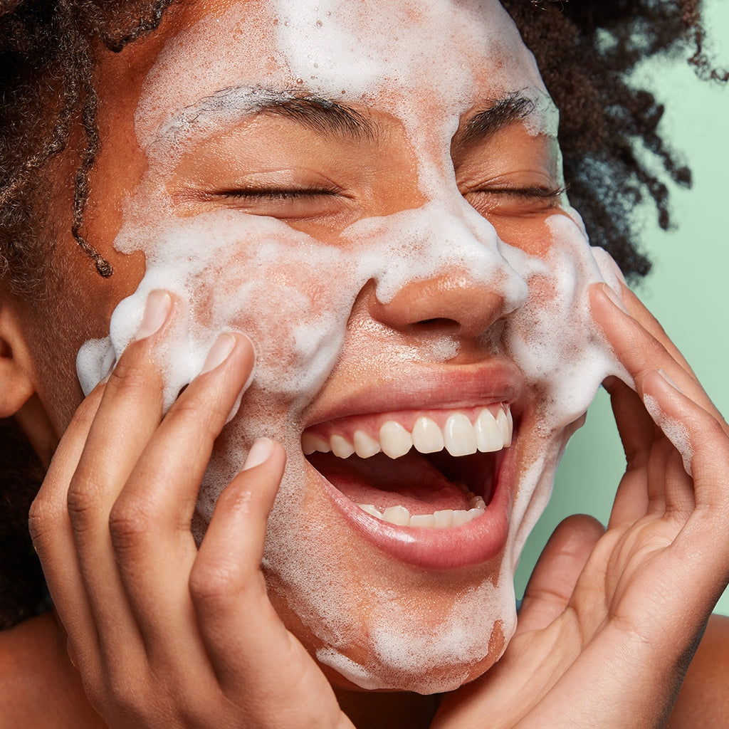 “LIERAC” Mousse Detergente